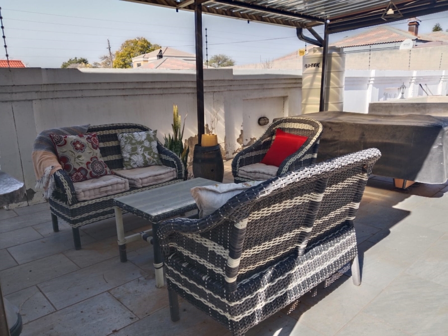 4 Bedroom Property for Sale in Flamingo Park Free State